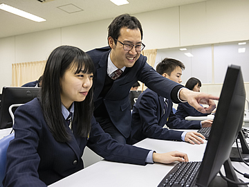 京華商業高等学校